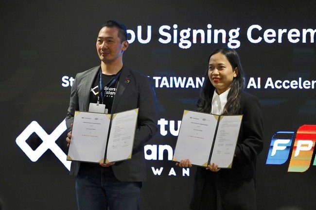 startup-island-taiwan-va-fpt-smart-cloud-ky-ket-de-thuc-day-hop-tac-trong-phat-trien-cac-chuong-trinh-ai-cho-he-sinh-thai-2-nuoc-1752639464.jpg