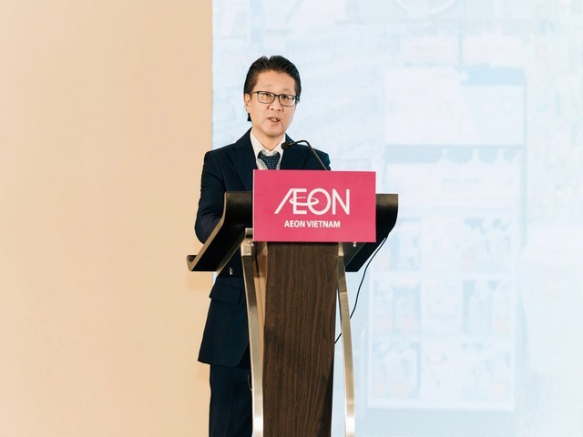ong-ohizumi-hirofumi-pho-tong-giam-doc-khoi-van-hanh-aeon-viet-nam-1759409934.jpg