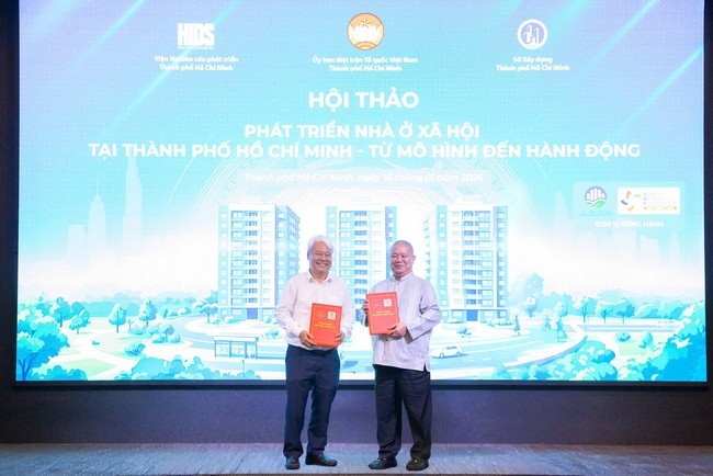 trao-thoa-thuan-hop-tac-du-an-phat-trien-toi-thieu-20000-nha-o-xa-hoi-1768815161.jpg