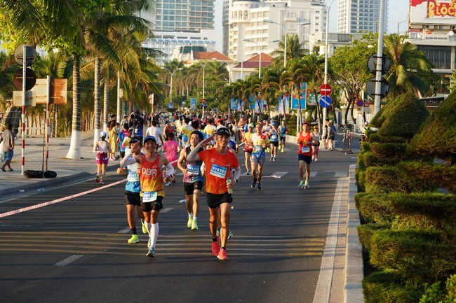 phong-trao-chay-bo-lan-toa-qua-giai-chay-vo-dich-quoc-gia-marathon-bao-tien-phong-2026-1778245225.jpg