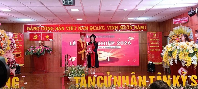 z7910665467702-277539ad33ae0186c2f35c140f8ed7f9-1780833725.jpg