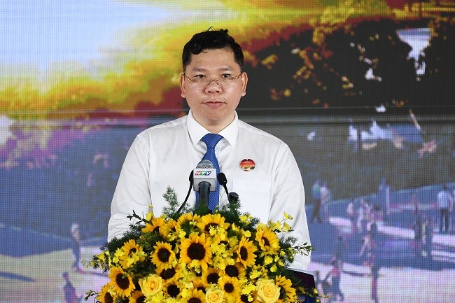 ong-hoang-nguyen-dinh-pho-ct-ubnd-tp-hcm-1782881343.jpg