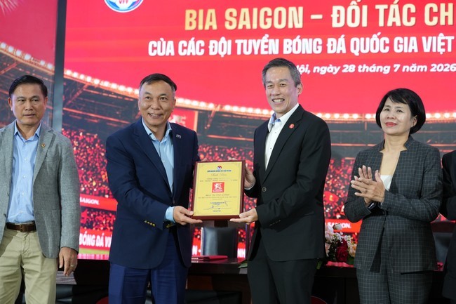 viec-vff-va-bia-saigon-tiep-tuc-hop-tac-trong-giai-doan-2026-2029-la-minh-chung-cho-su-tin-tuong-va-gan-ket-giua-hai-ben-sau-nhieu-nam-dong-hanh-1-1785243893.jpg