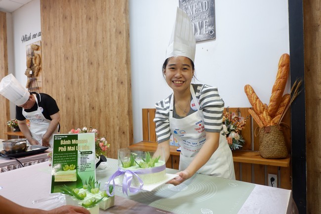 nghe-banh-1-17916178548101527911547-1791641122.jpg
