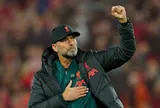 Cú bẻ lái của Klopp