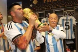 Cuộc điện thoại định mệnh giúp Messi khoác áo Argentina