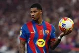 Carrick muốn giữ Rashford, Barca không buông