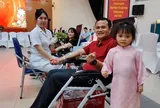 Vợ chồng rủ nhau du xuân tại Viện Máu, trao 'lì xì sự sống' đầu năm 0