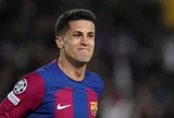 Cancelo bị đẩy ra rìa ở Barcelona