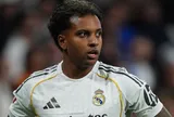 Chelsea ra giá kỷ lục cho Rodrygo