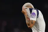 Tottenham thành trò cười