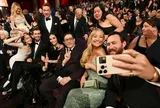 Loạt khoảnh khắc ấn tượng bên trong lễ trao giải Oscar 2026 không xuất hiện trên sóng trực tiếp