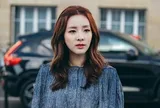 Động thái của Sandara Park sau khi bỏ theo dõi Park Bom
