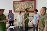 CLIP: Công an TPHCM khám xét nhà doanh nhân Nguyễn Ngọc Tiền