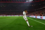Mbappe vẫn bất lực trước Champions League