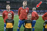 Khoảnh khắc xúc động của Griezmann