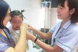 Xót xa bé gái 22 tháng tuổi bị chó tấn công nát mặt