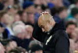 Man City dâng cơ hội cho Arsenal