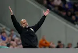 13 phút sụp đổ, Man City tự đánh rơi ngai vàng