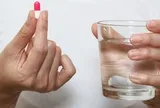 Bác sĩ nói gì về nỗi lo uống thuốc phóng xạ dễ trở thành nguồn 'phát xạ di động'