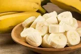 Ăn 1 quả chuối mỗi ngày, người phụ nữ 60 tuổi suýt mất mạng