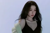Ngu Thư Hân 'đốt mắt' fan với loạt ảnh diện nội y táo bạo