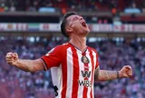 Đằng sau cuộc ngược dòng điên rồ nhất mùa giải của Sunderland