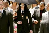 Con gái Michael Jackson tiếp tục cuộc chiến pháp lý giành quyền kiểm soát di sản