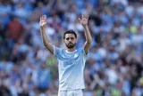 Rào cản cuối cùng ngăn Silva gia nhập Barca