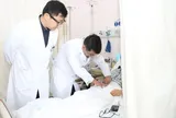 Người phụ nữ 27 tuổi phải cắt bỏ đại tràng vì làm "điều dại dột" suốt 4 năm
