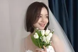 Moon Chae Won khoe loạt khoảnh khắc hậu trường buổi chụp ảnh cưới, nhan sắc cô dâu gây chú ý