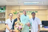 Khách Tây chọn phẫu thuật cột sống tại Việt Nam, 1 ngày đã được xuất viện