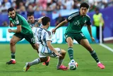 Cầu thủ gốc Việt thể hiện ra sao trước Argentina