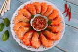Bí quyết giúp tôm giòn ngọt, giữ trọn dinh dưỡng chỉ trong vài phút chuẩn bị