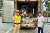 CSGT chặn xe tải chở gần 550 sản phẩm nghi hàng giả