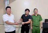 Tài khoản nam thanh niên SN 1999 phát sinh giao dịch 260 triệu đồng: Công an mời chủ hộ kinh doanh ở Hà Nội lên làm việc