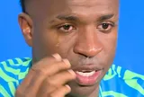 Vinicius khóc trước trận gặp Nhật Bản