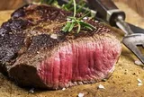 Ai cũng nghĩ thịt bò tốt, nhưng 4 nhóm người này ăn vào lại là "con dao hai lưỡi"
