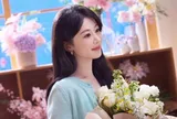 Dương Tử được khen trẻ đẹp sau khi đón nhận tin mừng