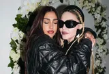 Madonna và con gái lần đầu hát về mối quan hệ nhiều sóng gió