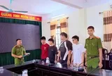 Công an điều tra 117 tài khoản ngân hàng của 56 cá nhân: Khám xét, bắt giữ 4 nam thanh niên