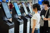 Nội Bài triển khai kiosk sinh trắc học mới, check-in chỉ trong vài giây