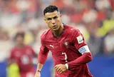 Ronaldo: 'Vô địch EURO ngang World Cup'