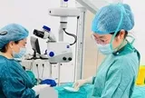 Người đàn ông Lào thoát nguy cơ mù lòa sau khi sang Việt Nam mổ mắt