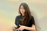 Lee Ji Ah gây chú ý với nhan sắc rạng rỡ ở tuổi 47