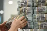 Đằng sau cuộc đua lãi suất huy động và cho vay
