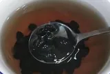 Uống nước đậu đen ngâm mỗi ngày, người phụ nữ 59 tuổi bất ngờ khi đi khám