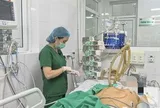 Người đàn ông suýt mất mạng, phải cắt cụt nhiều ngón chân chỉ từ vết xước nhỏ