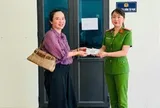 Chuyển khoản thành công 130 triệu đồng đến tài khoản Lê Tiến Anh, người phụ nữ SN 1981 phải trình báo công an