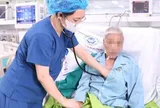 Nam bệnh nhân 69 tuổi ngừng tim 15 lần, được cứu sống bằng kỹ thuật đặc biệt